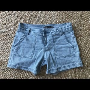 Prana Tess Short, size 2